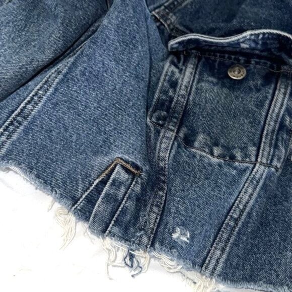 Vintage Wrangler Hero Distressed Cropped Denim Jacket With Raw Hem & Ripped Deta - Picture 7 of 11